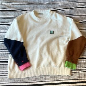 White sweater with color blocked sleeves